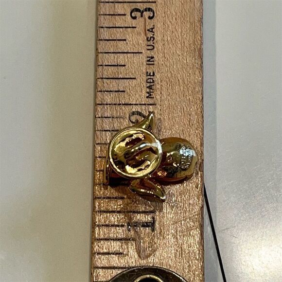 Vintage Barbara Mandrell Gold-Toned Angel Pin with Clear Rhinestones - Picture 10 of 11